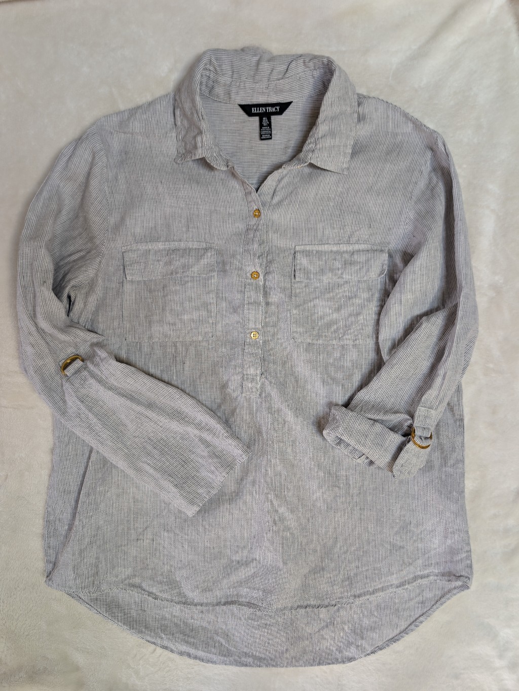 Ellen Tracy 100% Linen Light Gray Pinstriped Button-Front Shirt